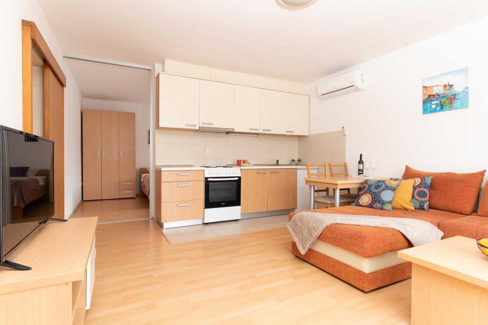 Pure Sky Apartments - With Pool Мостар Екстер'єр фото